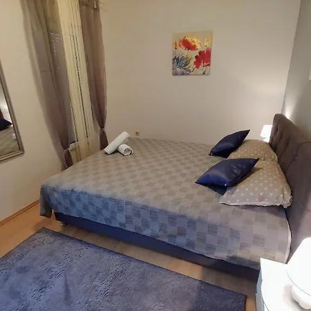 Tulipan - With Free Private Parking Garage Mostar