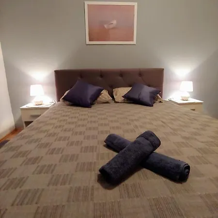 Appartement Tulipan - With Free Private Parking Garage *