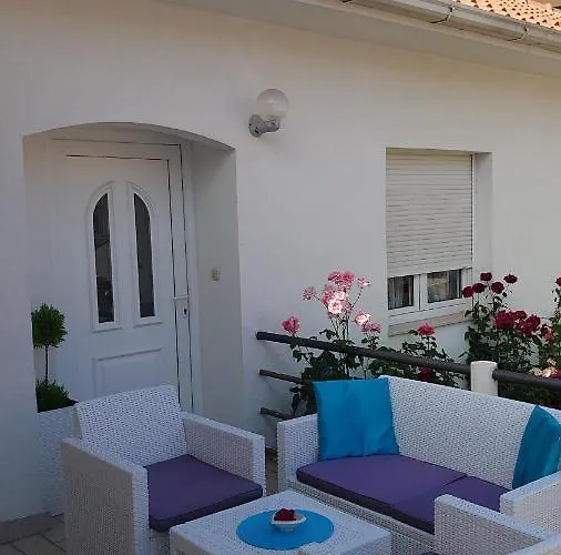 Tulipan - With Free Private Parking Garage * 莫斯塔尔