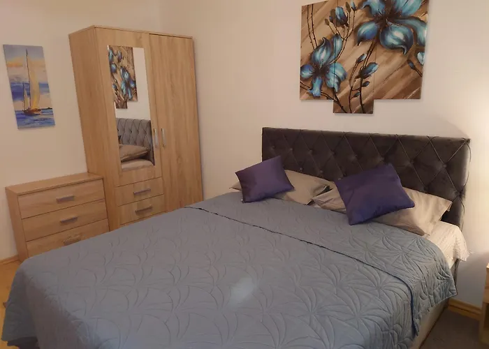 Tulipan - With Free Private Parking Garage * 莫斯塔尔