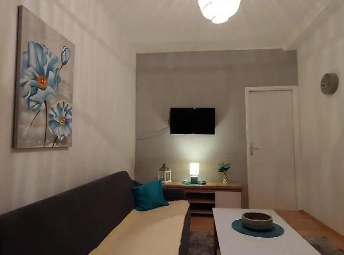 Tulipan - With Free Private Parking Garage * 莫斯塔尔