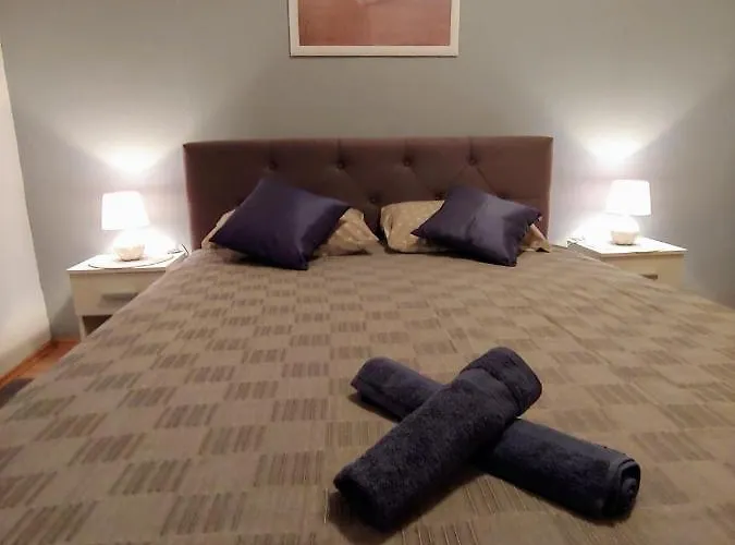 公寓 Tulipan - With Free Private Parking Garage *